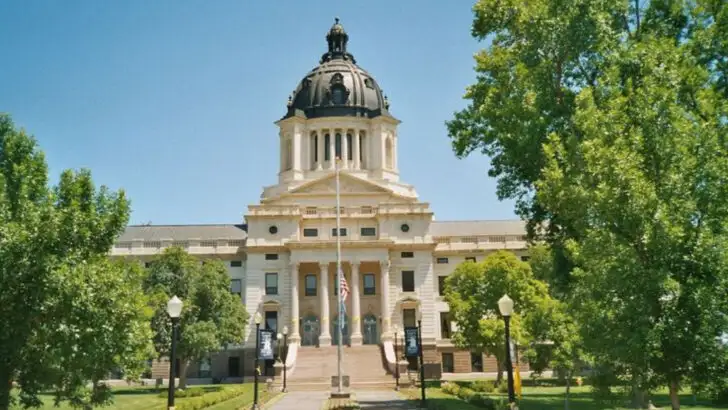 Things about Pierre, South Dakota that prove it’s America’s most overlooked state capital