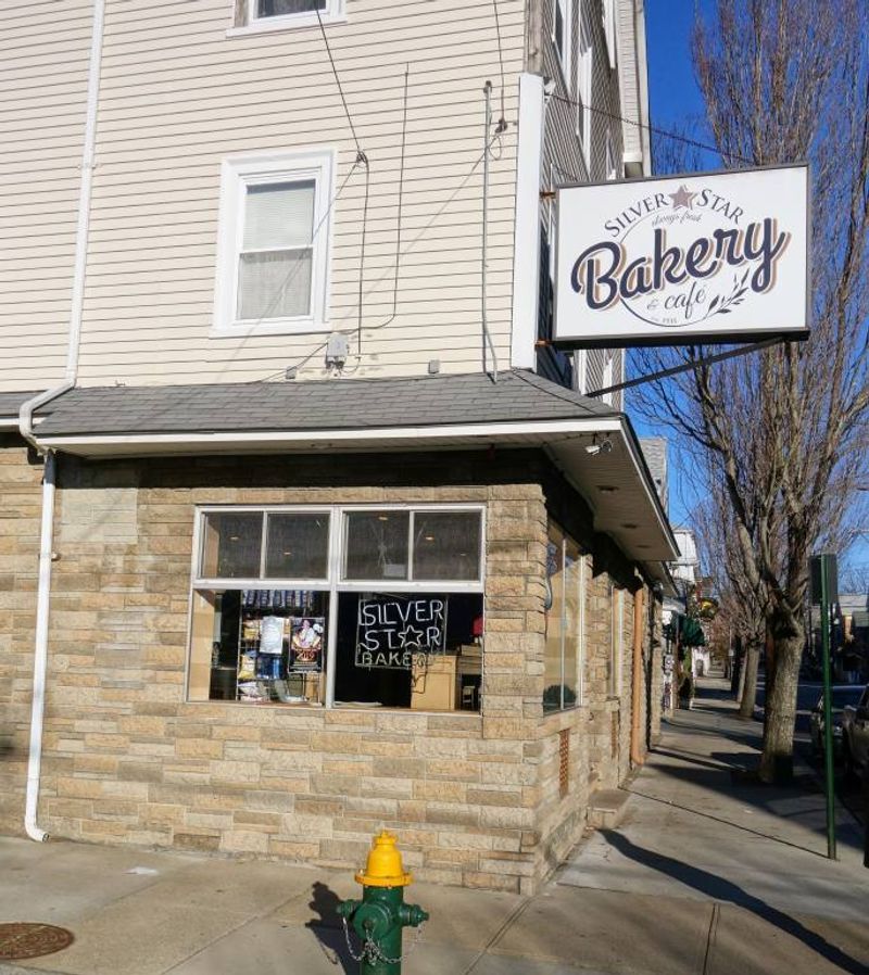 Silver Star Bakery – Providence (Fox Point)