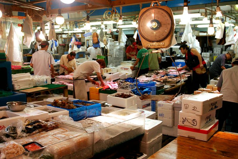 Visit the Tsukiji Outer Market
