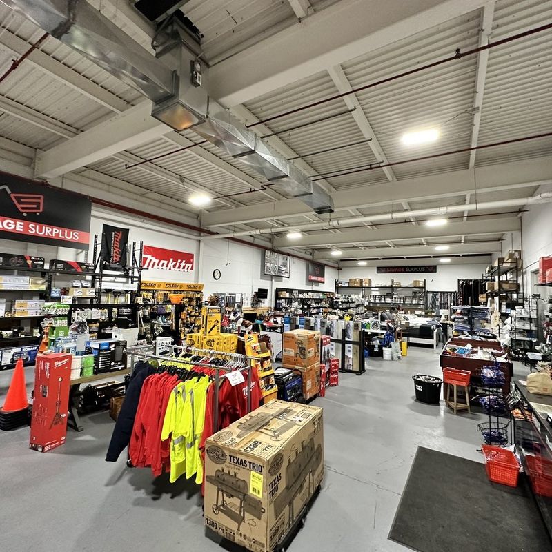 Unique Thrift Store – Burnsville
