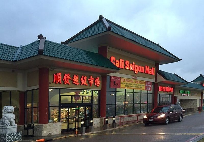Cali Saigon Mall – Richardson, TX