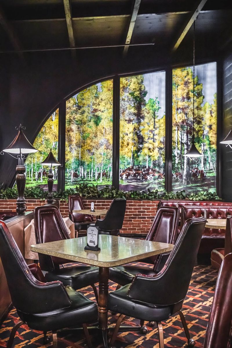 Johnny’s Café — Omaha