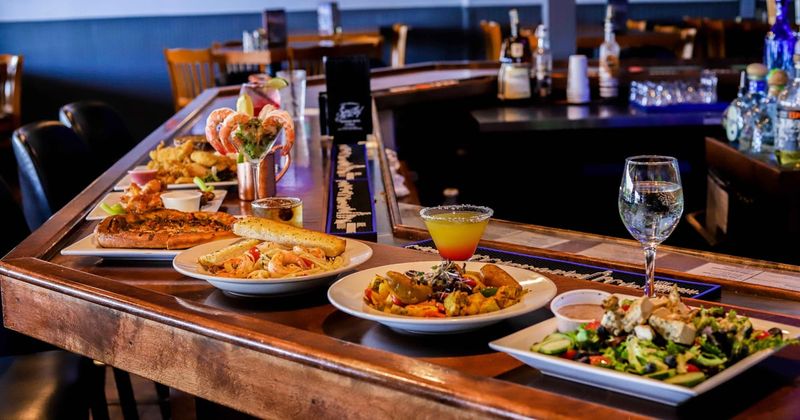 High Tide Restaurant & Bar – Brewer, ME