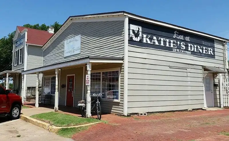Katie’s Diner (Guthrie)