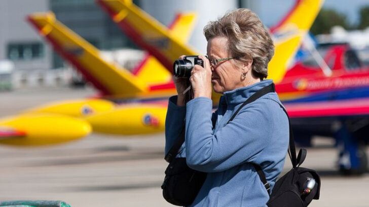 What Women Over 50 Never Wear on Planes Anymore (and What They Pack Instead)