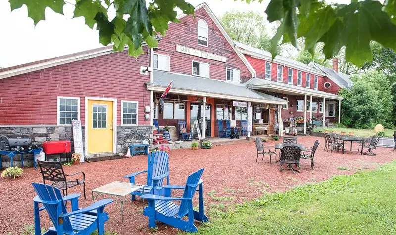 Nezinscot Farm Café & Farm Dinners