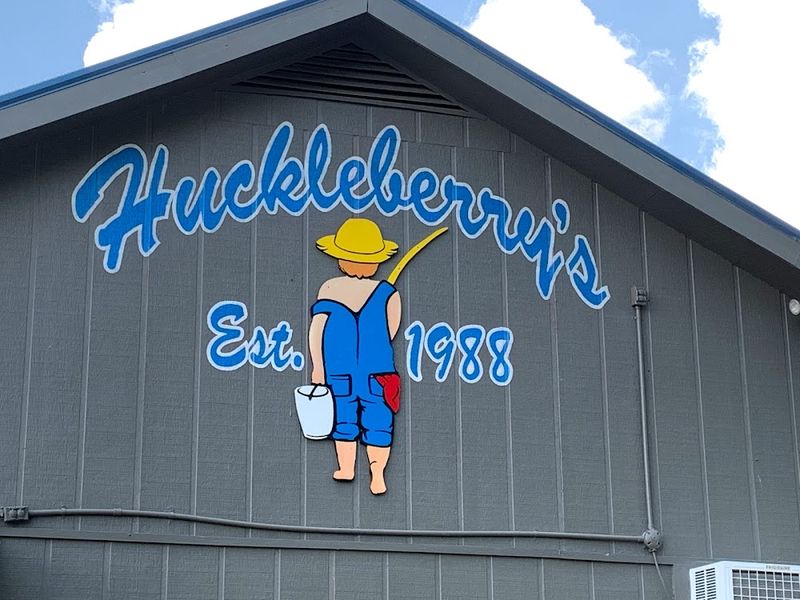 Huckleberry’s Catfish Buffet – Searcy