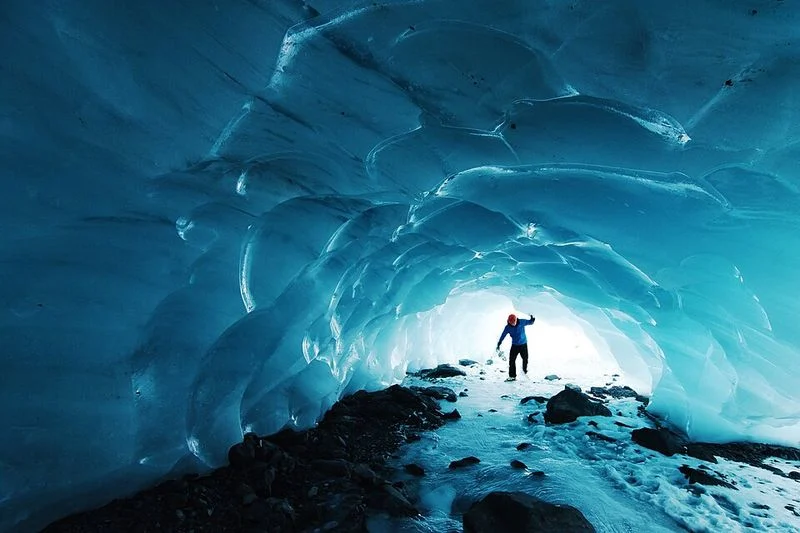Byron Glacier Ice Caves (Alaska)