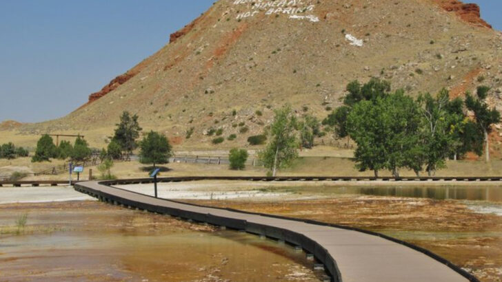 Wyoming’s Underrated Town Is a Peaceful Retirement Destination With Scenic Mineral Springs