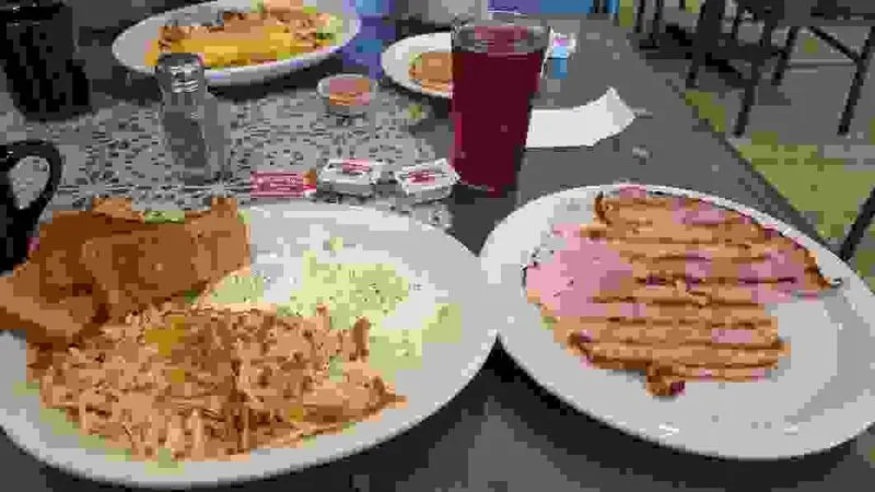 Family Table Diner – Osceola, IA