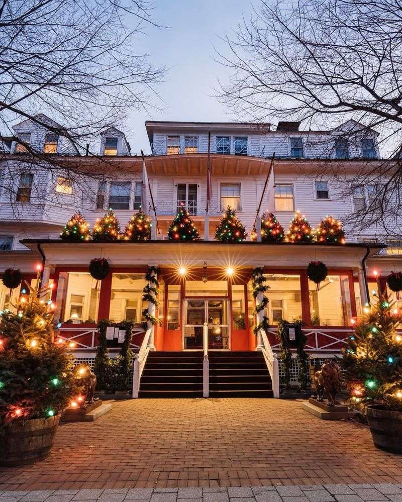 Red Lion Inn — Stockbridge