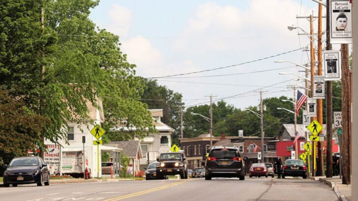 11 American Main Streets That Survived Chain Stores and Still Feel Authentic