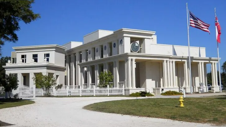 11 Mississippi landmarks that tell important stories from the state’s history