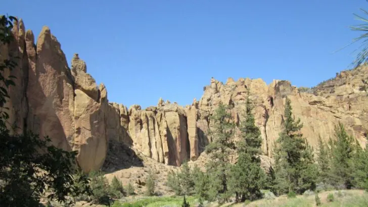 11 U.S. State Parks Where Visitors Cover More Ground Than They Expect Before Reaching the Main Views