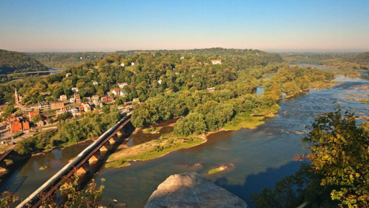 13 Appalachian Mountain Towns Where Old Ways and Modern Life Still Coexist