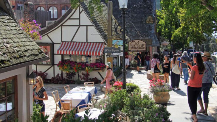 13 U.S. Small Towns With The Most Unexpected Local Laws