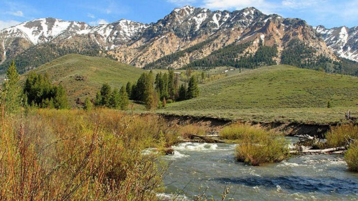 14 Rocky Mountain Towns in Idaho and Montana That Still Welcome Regular Families