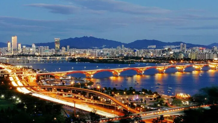 15 Asian Destinations Where English Isn’t the Default (and That’s Half the Adventure)