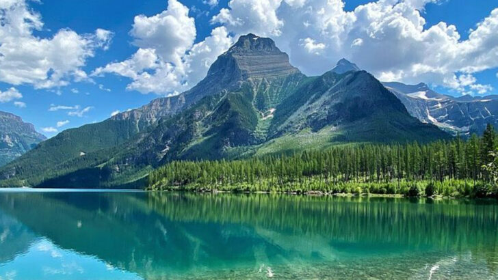 16 winter destinations where crowds disappear even though the scenery gets better