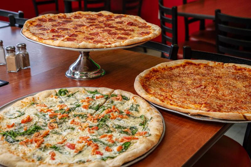 Sal’s Famous New York Pizza — Norfolk