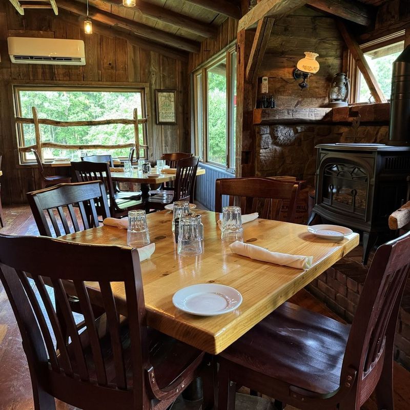 The Barnsider – Albany