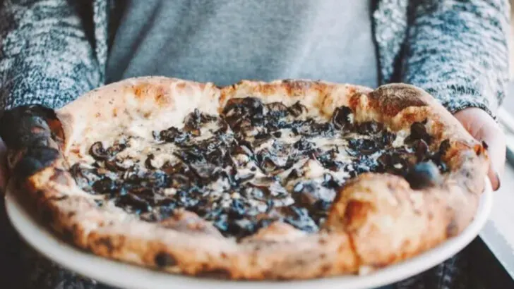 6 Unassuming Pizza Places in Utah That Could Rival the Big Cities