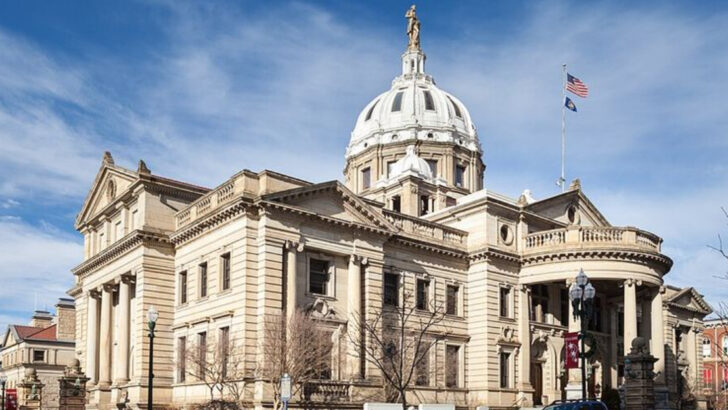 7 Western Pennsylvania Towns I Stumbled On During a Road Trip But Still Want to Revisit