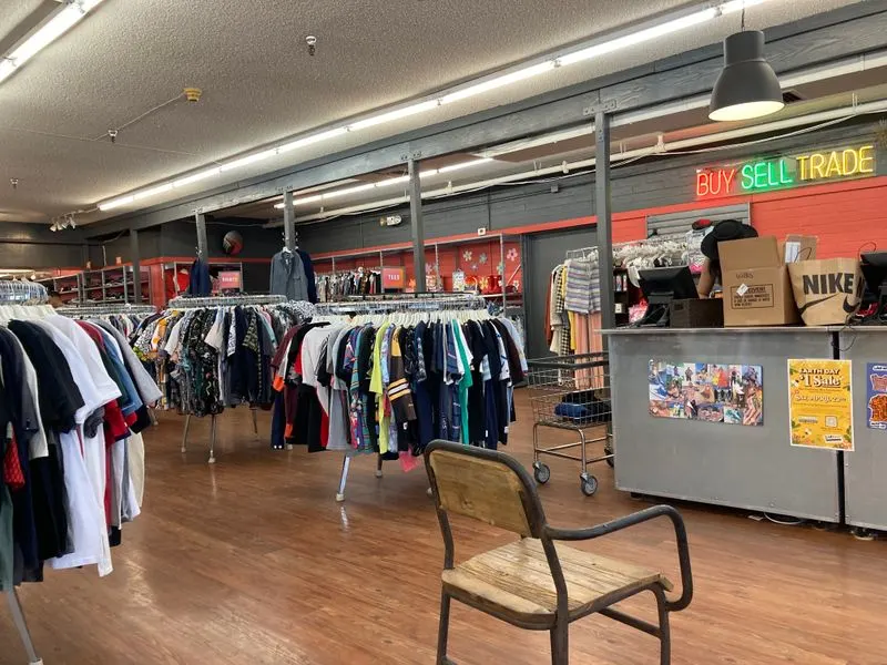 Buffalo Exchange, Tempe