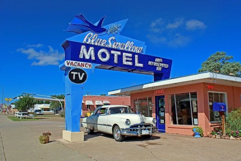 Blue Swallow Motel – Tucumcari, New Mexico