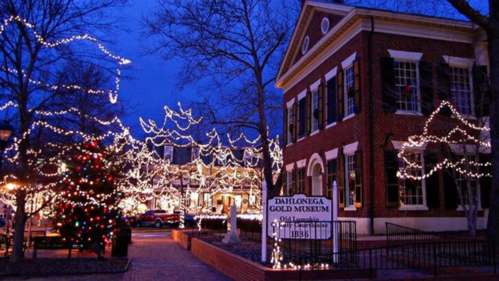 9 Blue Ridge Towns I Passed on a Road Trip but Hope to Spend More Time In