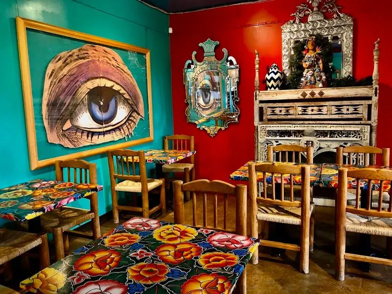 Haute Enchilada Caf&eacute;, Gallery & Social Club - Moss Landing