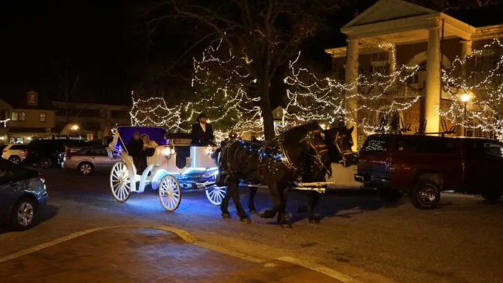9 Historic Town Squares in America That Become Winter Wonderlands After Dark