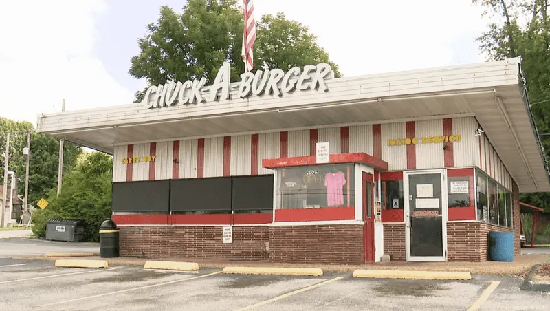 Chuck-A-Burger — St. Louis