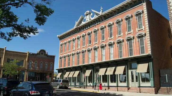 9 small New Mexico towns I only glimpsed once but never forgot