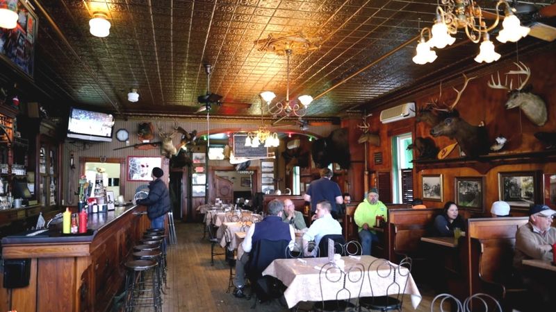 Coffee, Sizzle, and the Noon Rush