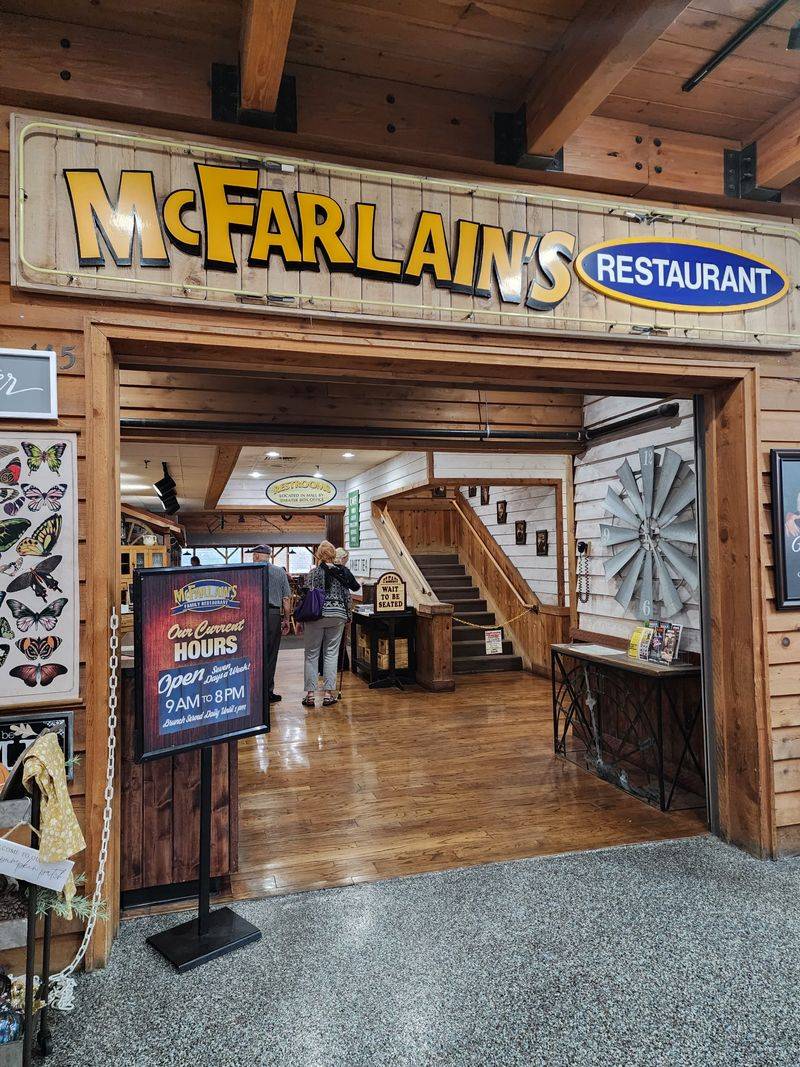 Hours, Location, and Practical Details