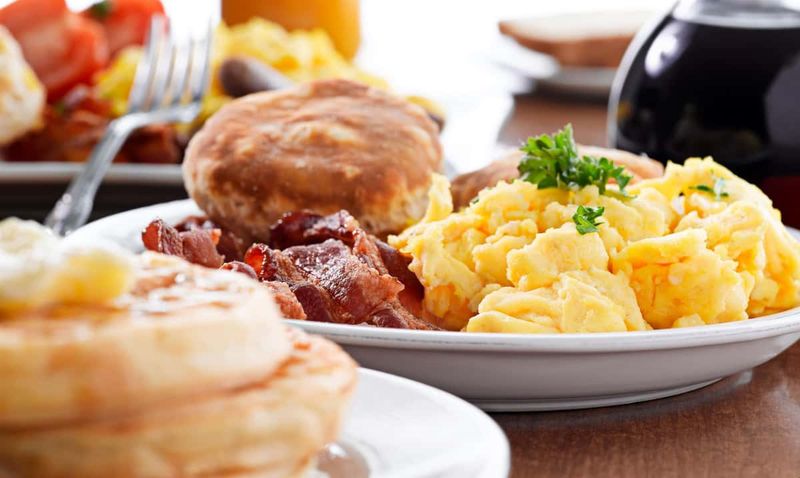 The Menu: Simple, Straightforward, Satisfying