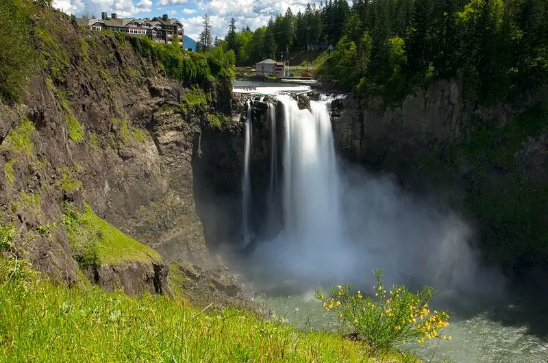 Snoqualmie Falls