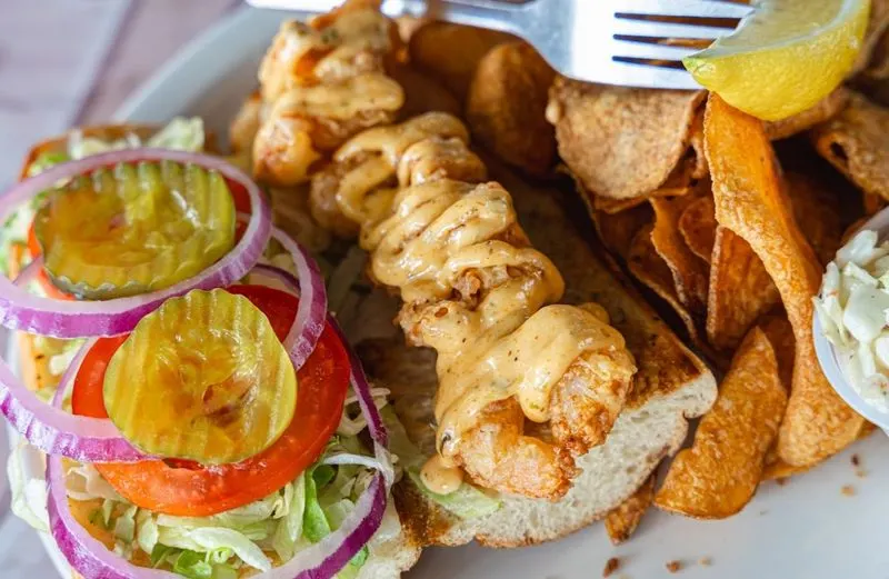 The shrimp po'boy ritual