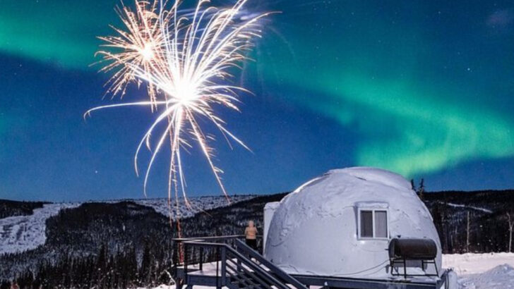 A peaceful northern retreat that becomes unforgettable when the aurora appears