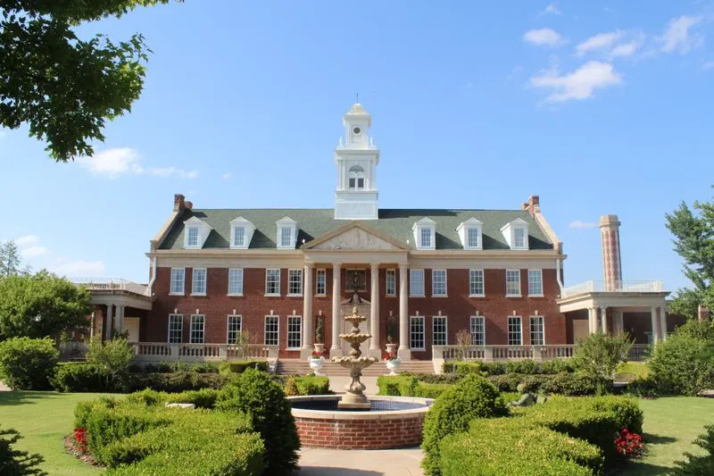 Victorian streets under holiday lights