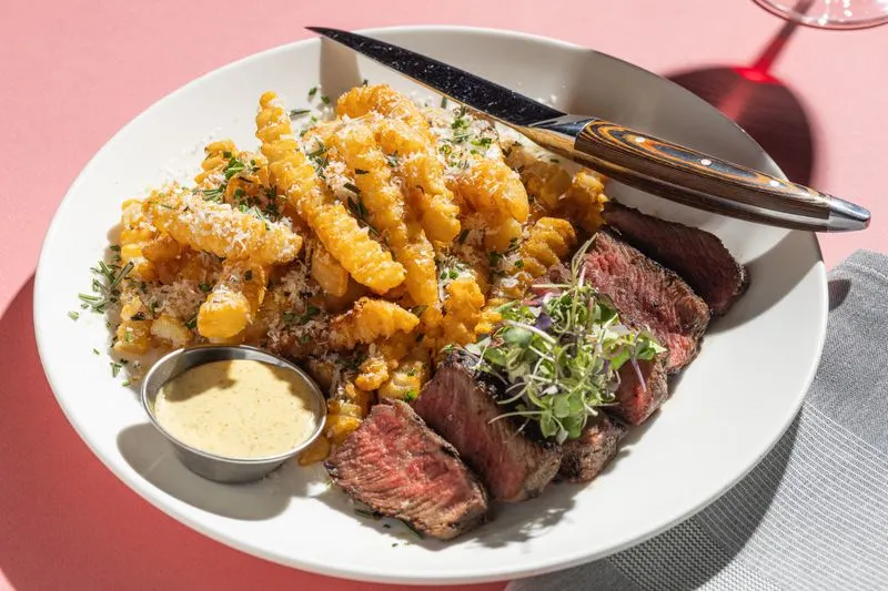 Prima Facie Bistro - Parkville