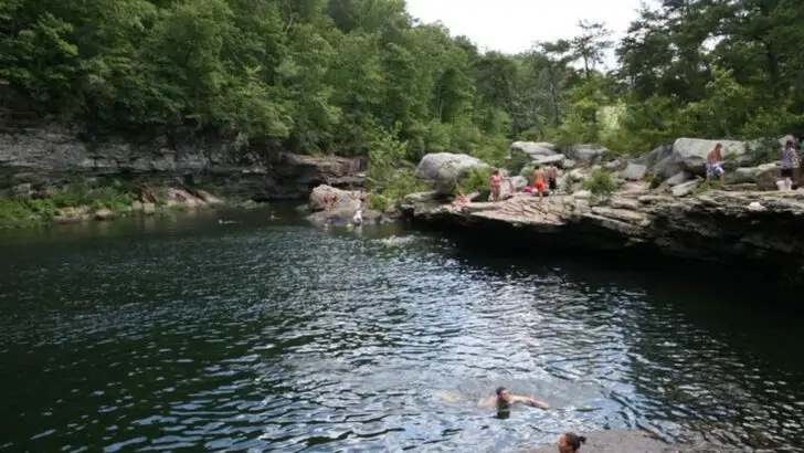 An Alabama Mountain Town That Turns Simple Weekends Into Family Traditions