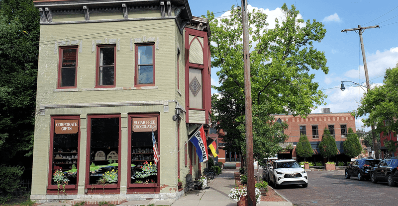 Schmidt’s Fudge Haus (Columbus – German Village)