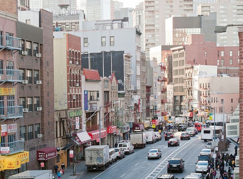 Influence of Hong Kong and Fujianese communities