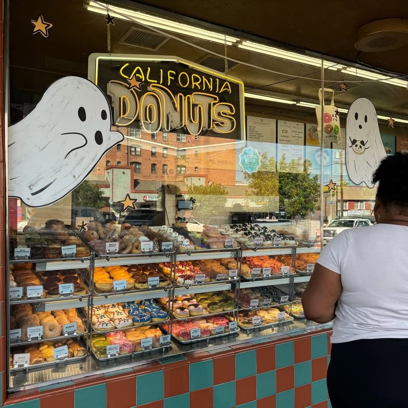 California Donuts (Koreatown)