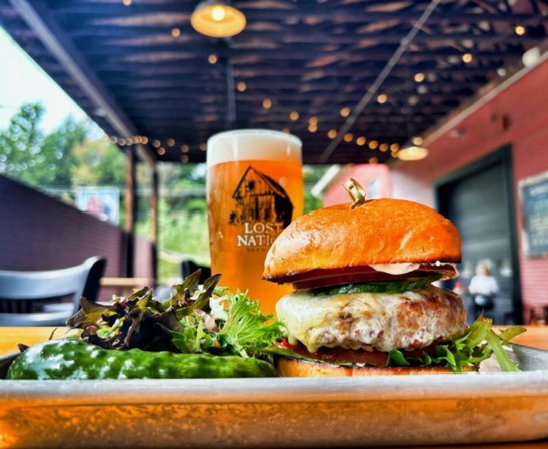 What Else to Order: Sandwiches and Seasonal Staples