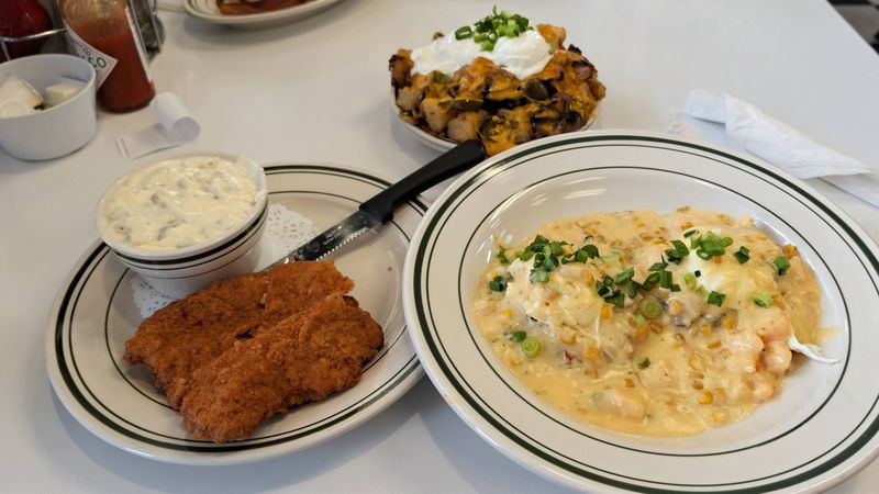 Eggs Cletus And Gravy Love