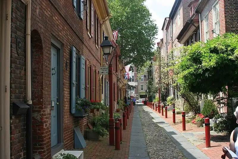 Elfreth’s Alley