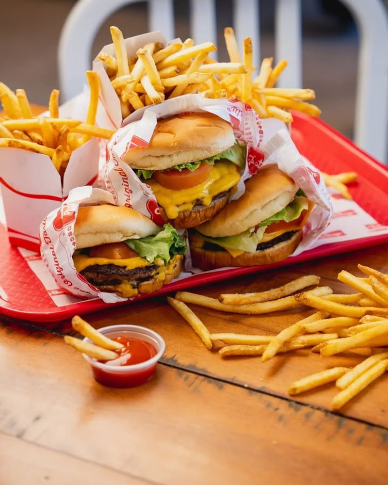 Tasty Burger (Boston)